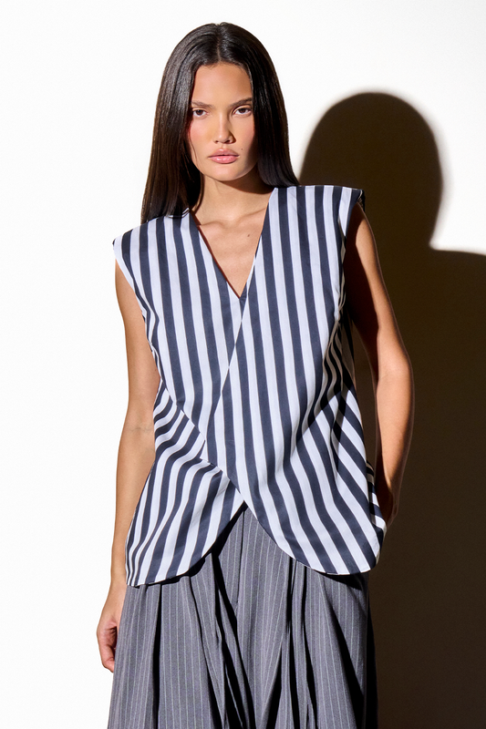 Blusa Antonieta Listras P&B