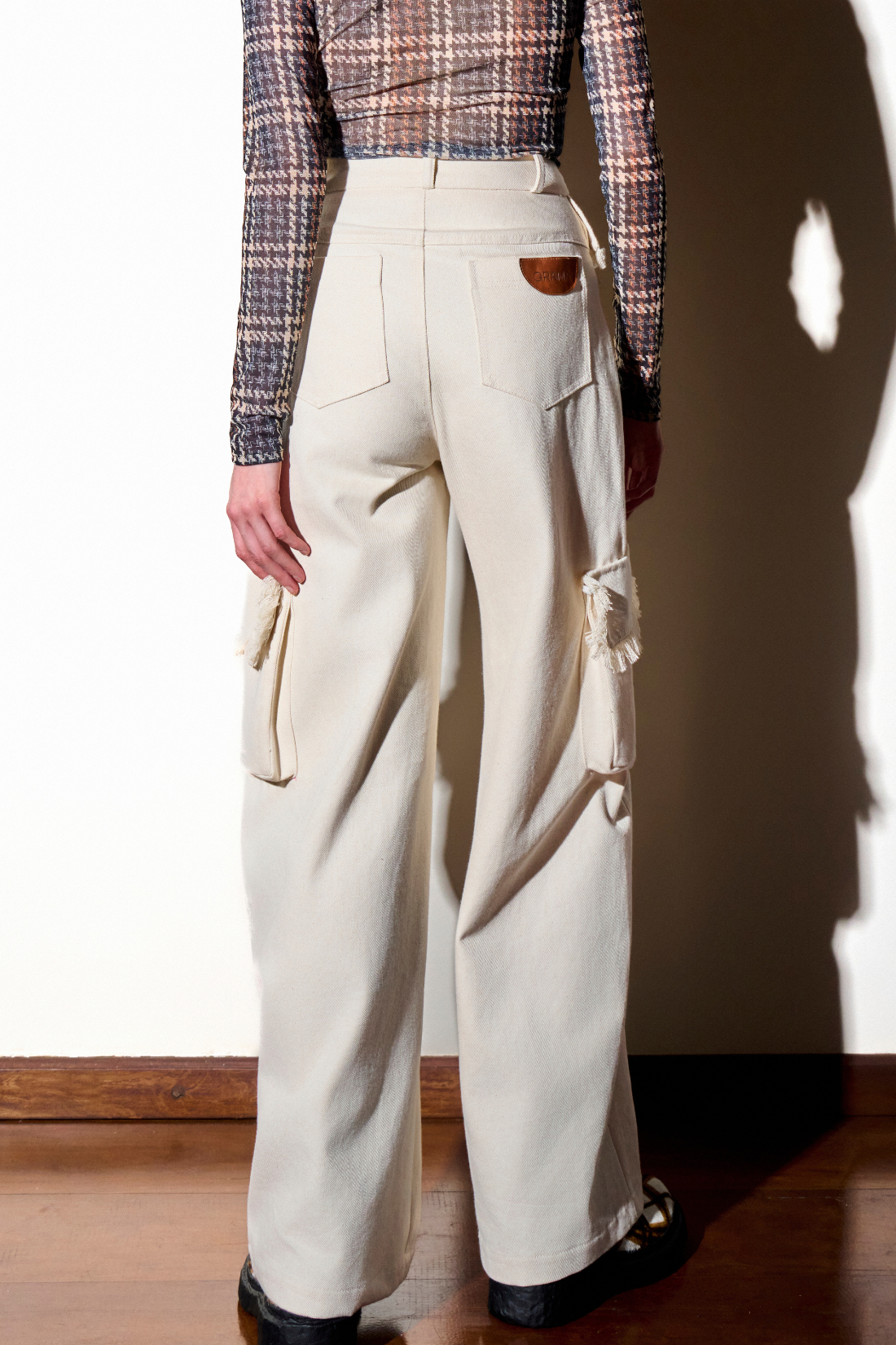 Calça Robin Sarja Cru