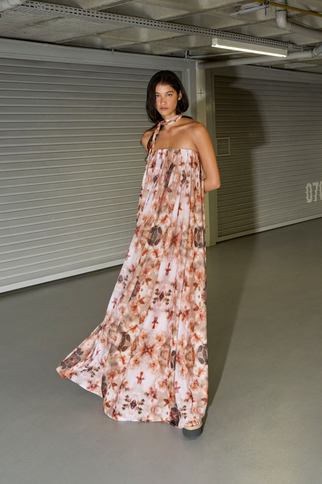 VESTIDO MAXI TULE FLORAL